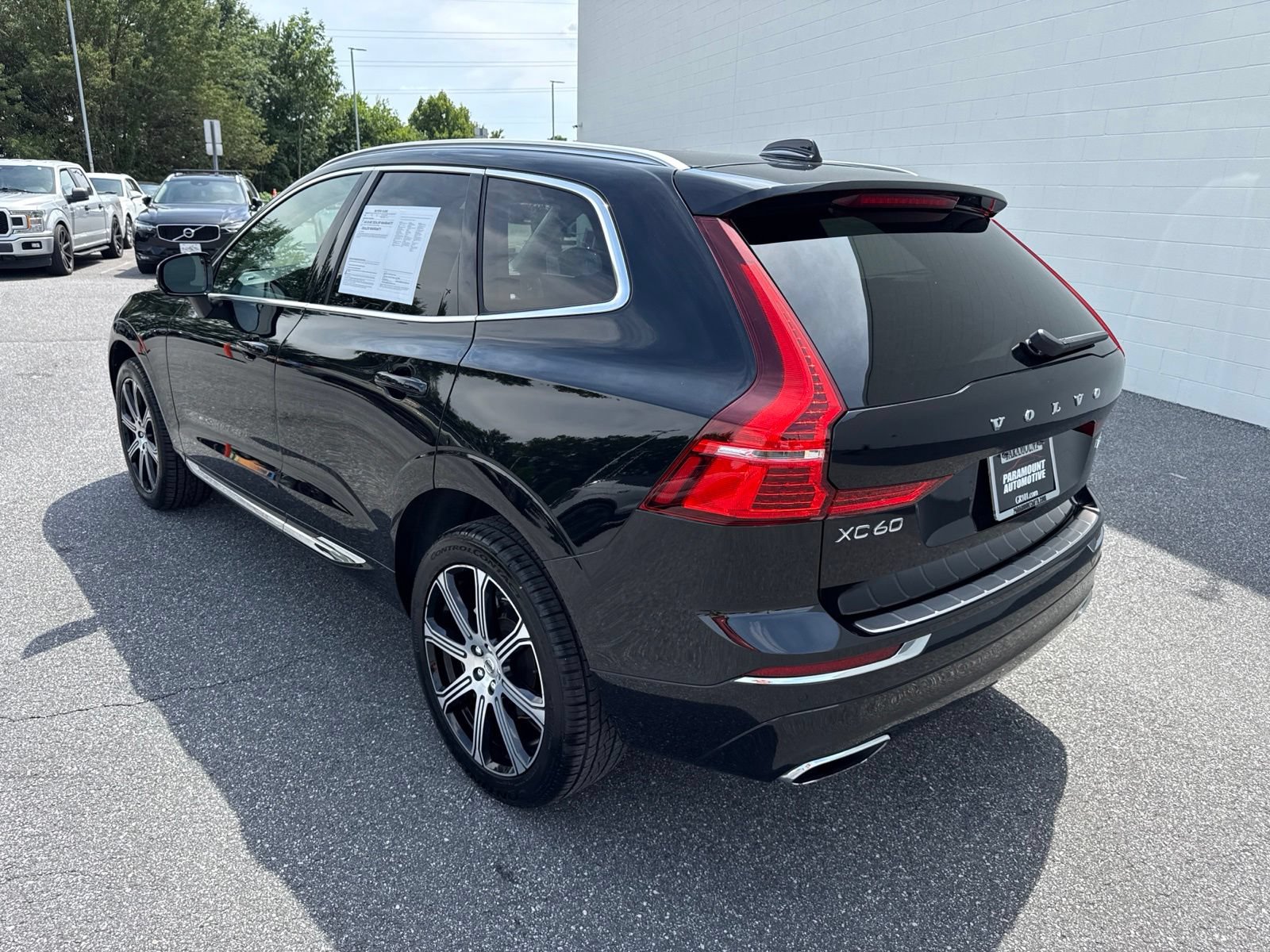 Used 2021 Volvo XC60 T5 Inscription w/ Climate Package AWD/4WD image 5