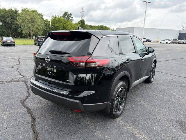 Certified 2025 Nissan Rogue SV AWD/4WD image 7