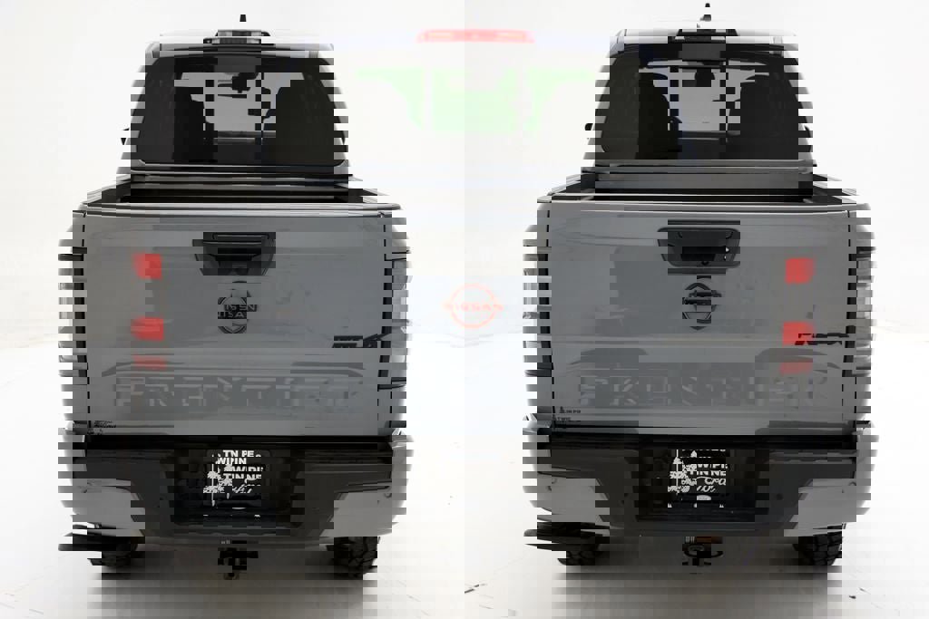 Used 2023 Nissan Frontier PRO-4X w/ Pro Convenience Package image 10