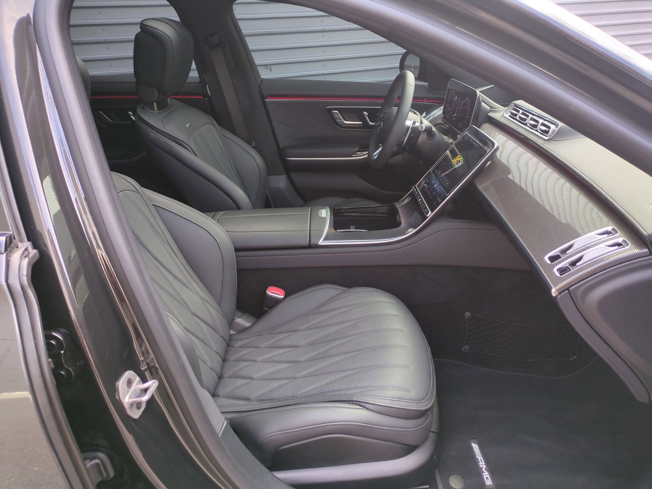 Used 2025 Mercedes-Benz S 63 AMG S image 33