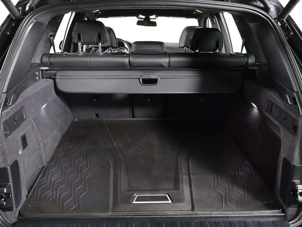 Used 2023 BMW X5 M50i w/ Executive Package image 24