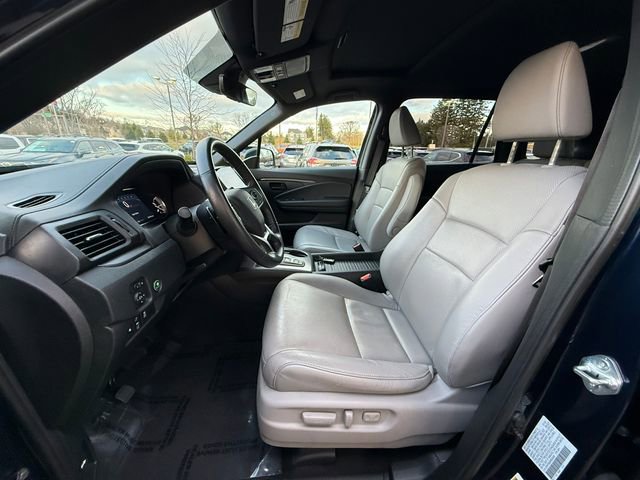 Used 2023 Honda Passport EX-L image 6