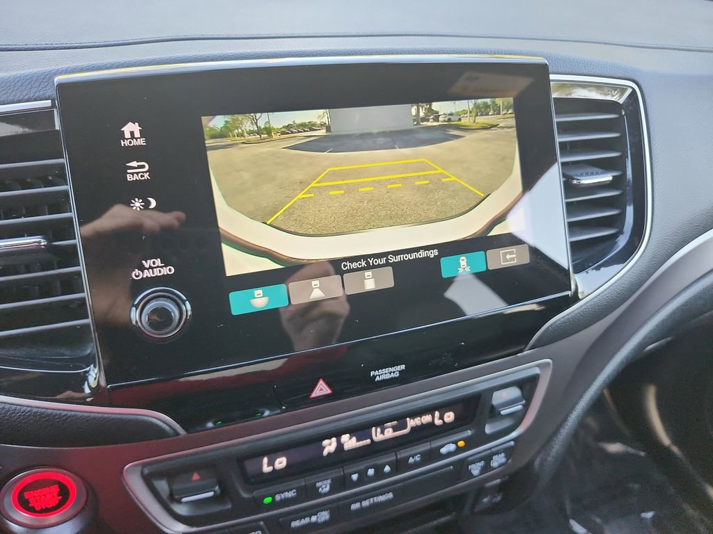 Used 2024 Honda Passport EX-L image 21