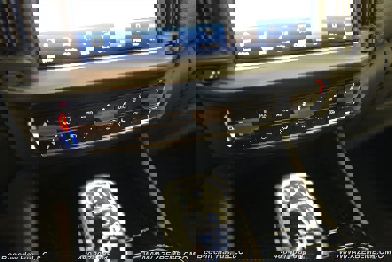 Used 2021 Maserati Levante image 31