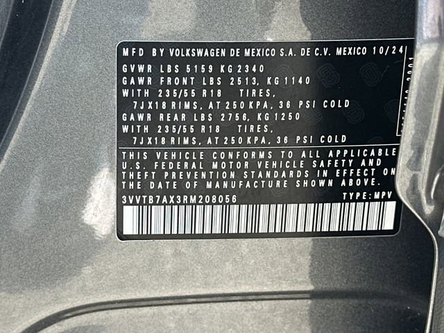 Used 2024 Volkswagen Tiguan Wolfsburg Edition image 37