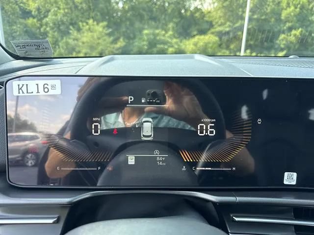 New 2026 Kia Sportage EX AWD/4WD image 10