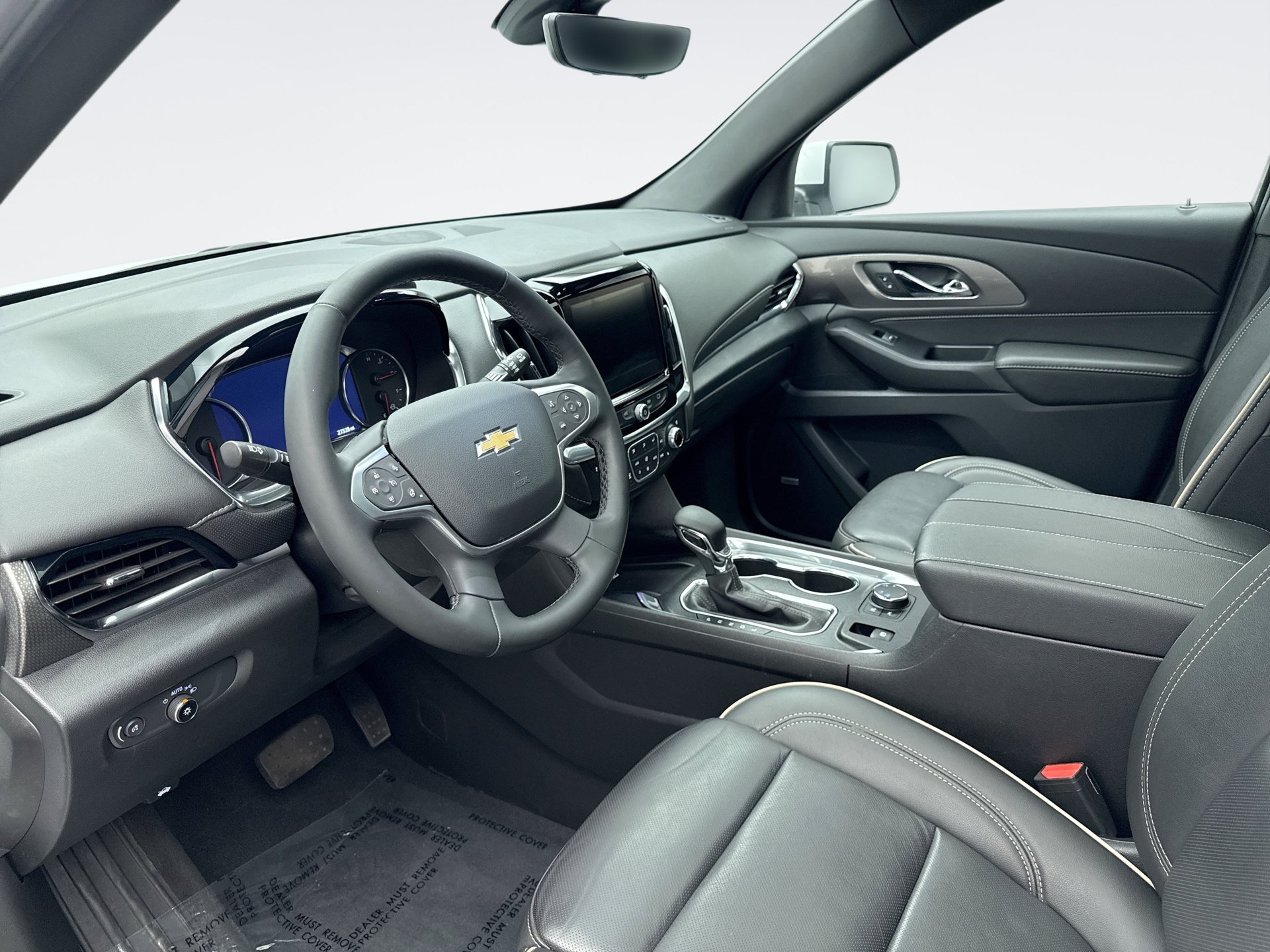 Used 2023 Chevrolet Traverse Premier AWD/4WD image 10