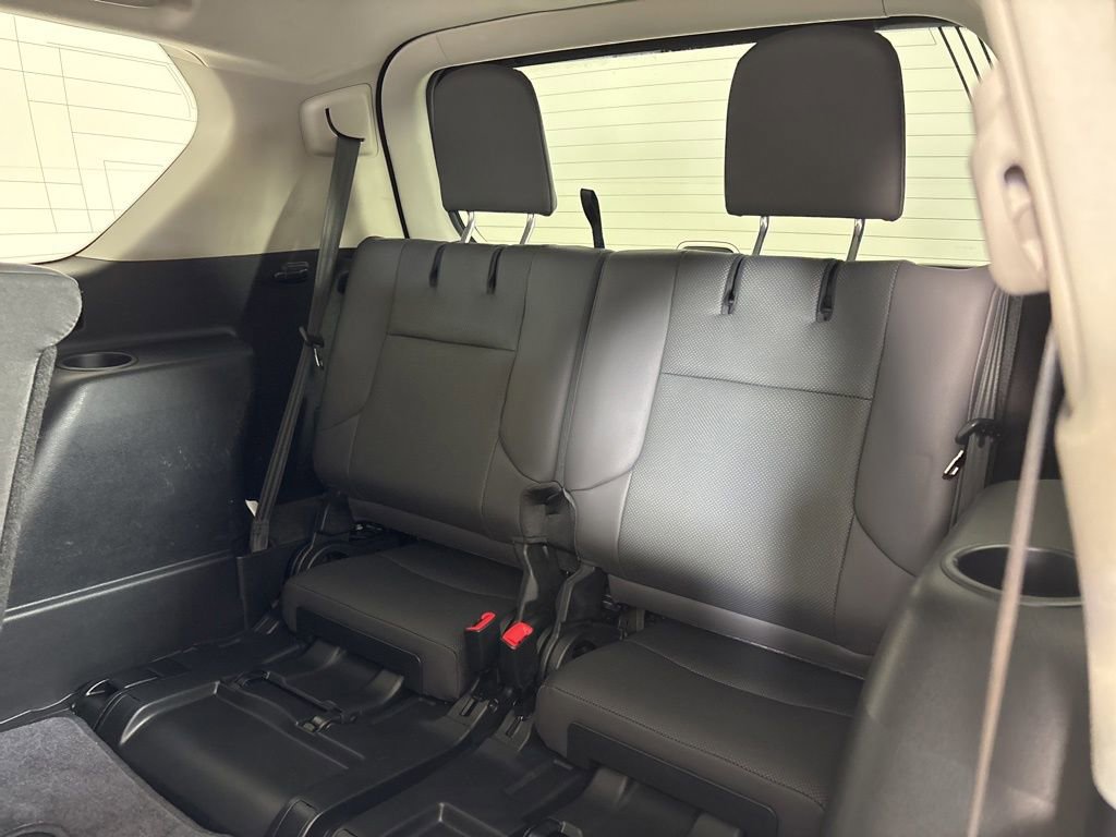 Used 2019 Lexus GX 460 w/ Navigation Package image 30