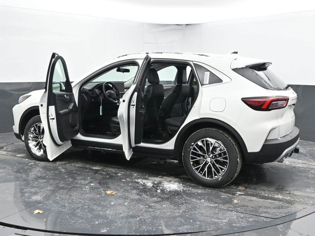 New 2026 Ford Escape Base w/ Class II Trailer Tow Package image 54