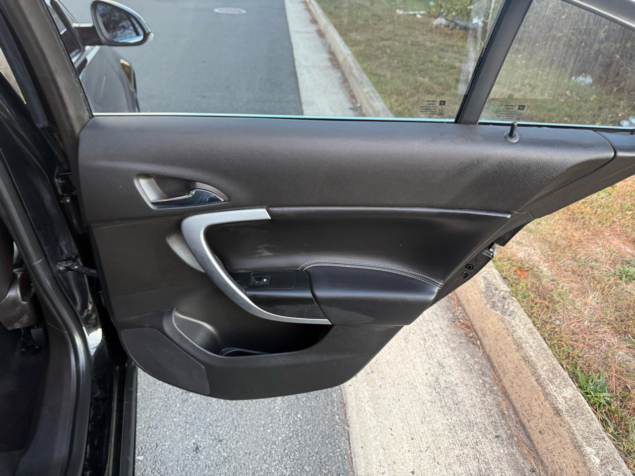 Used 2015 Buick Regal image 21