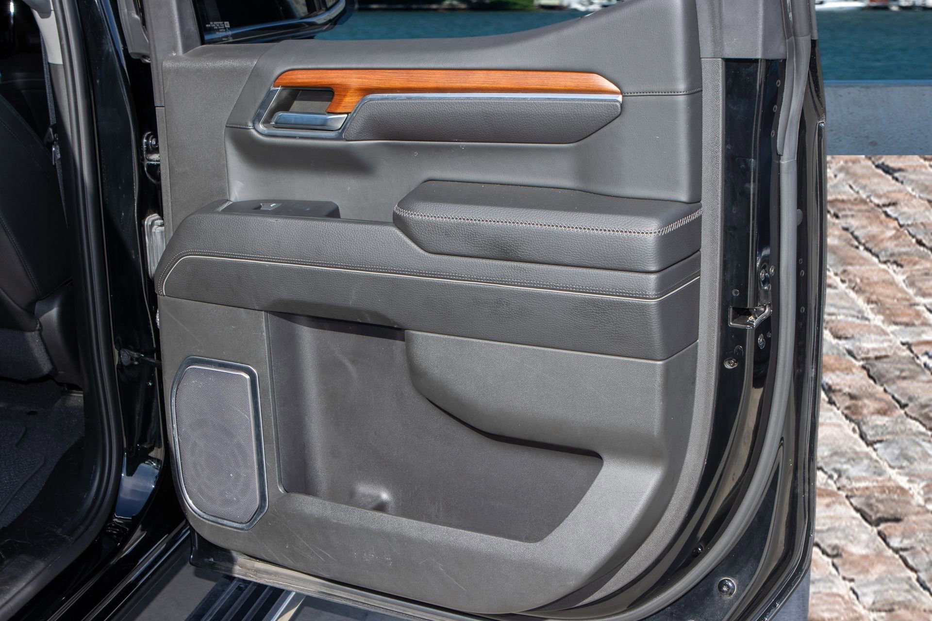 Used 2022 GMC Sierra 1500 Denali w/ Technology Package image 12