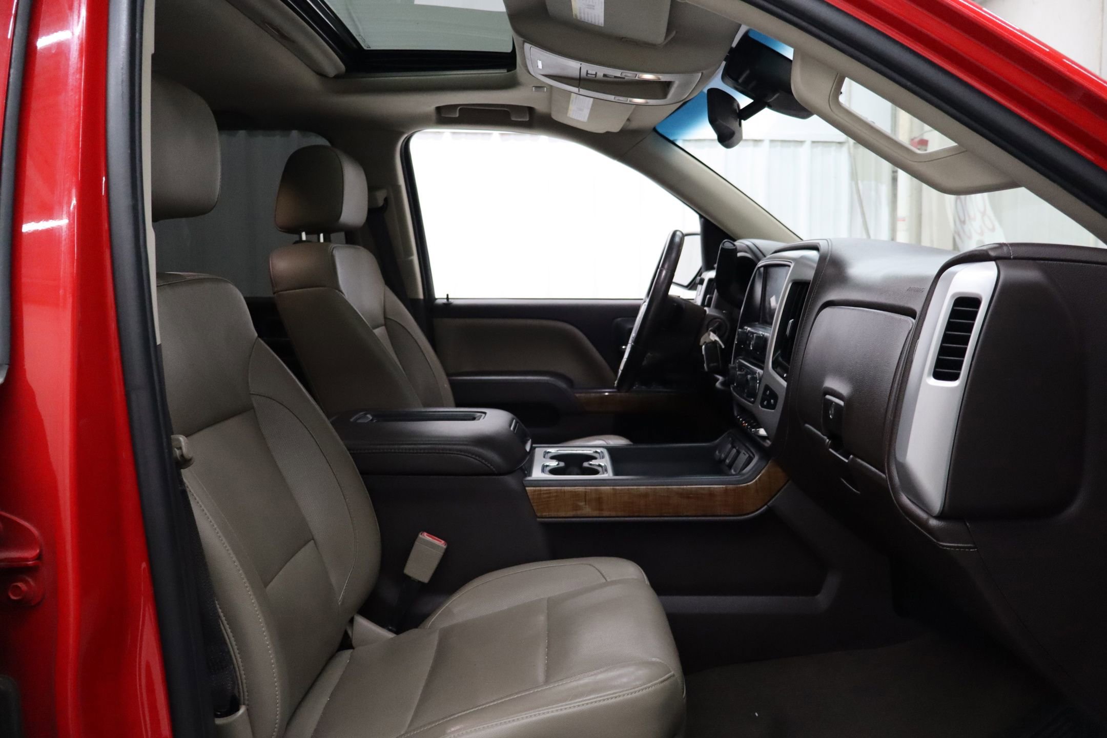 Used 2018 GMC Sierra 1500 SLT image 28