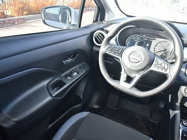 New 2025 Nissan Versa SV w/ Trunk Package FWD image 9