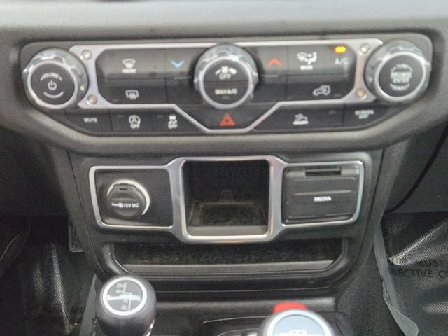 Used 2024 Jeep Gladiator Sport AWD/4WD image 19