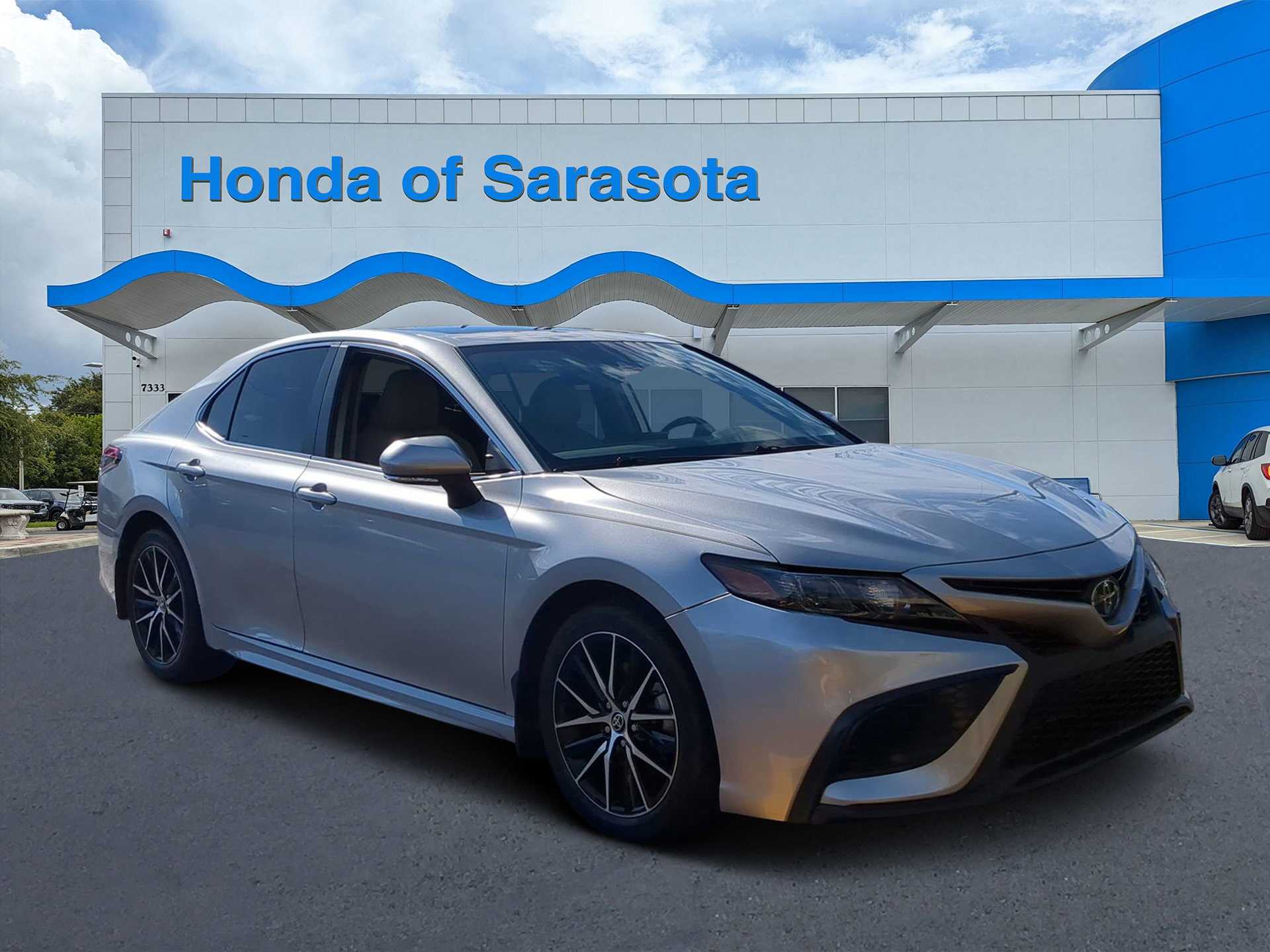 Used 2021 Toyota Camry SE