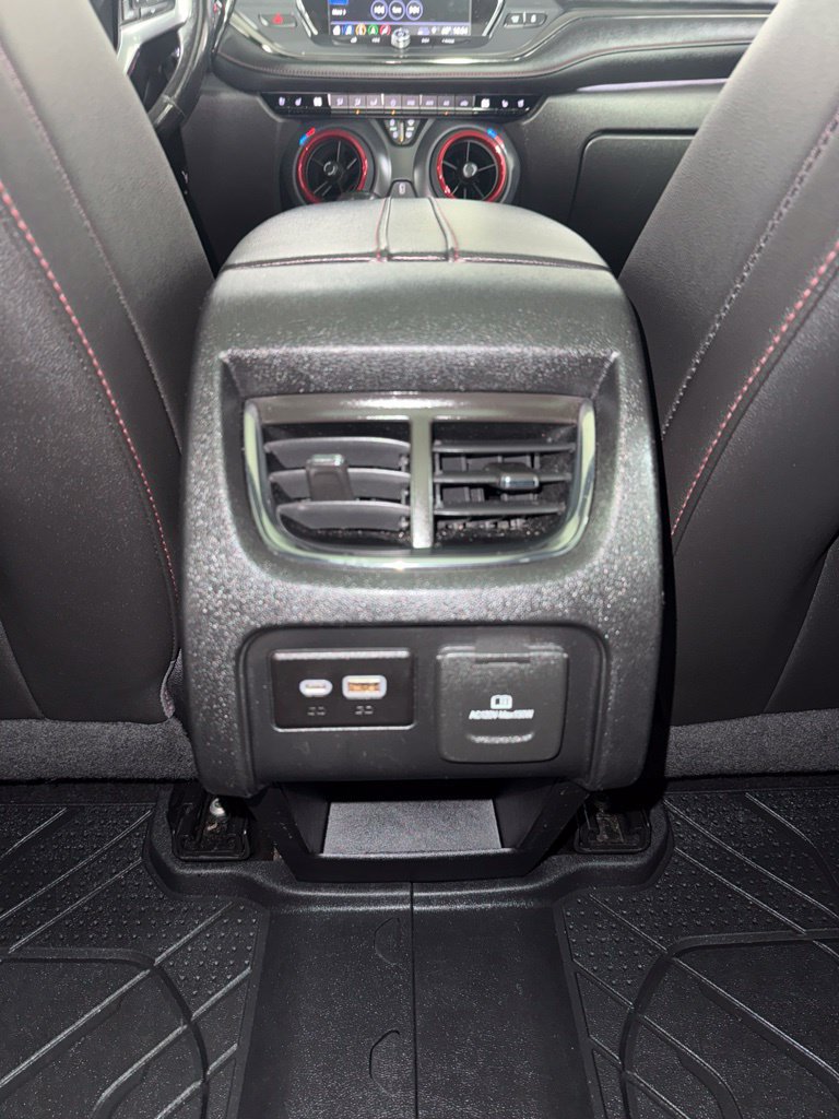 Used 2019 Chevrolet Blazer RS AWD/4WD image 32