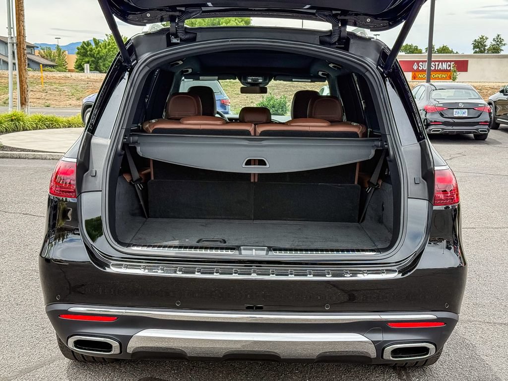 New 2026 Mercedes-Benz GLS 450 4MATIC image 26