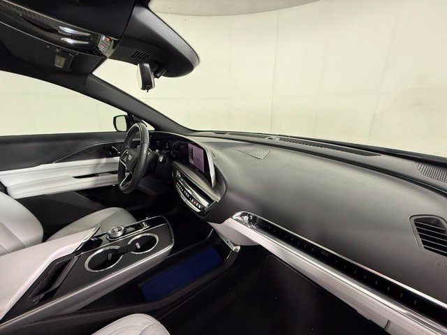 Used 2024 Cadillac Lyriq Luxury RWD image 33