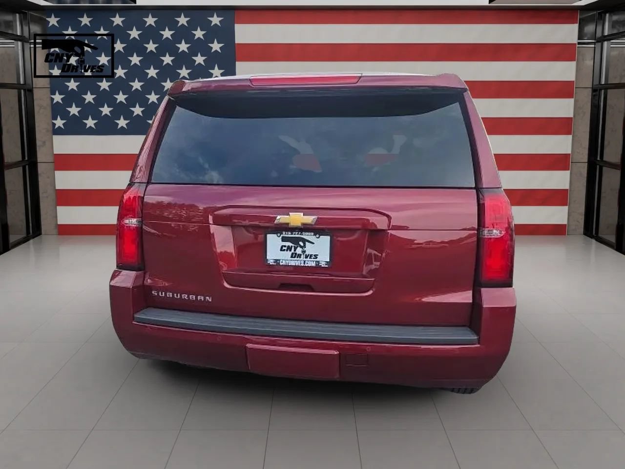 Used 2019 Chevrolet Suburban LT w/ Luxury Package AWD/4WD image 6