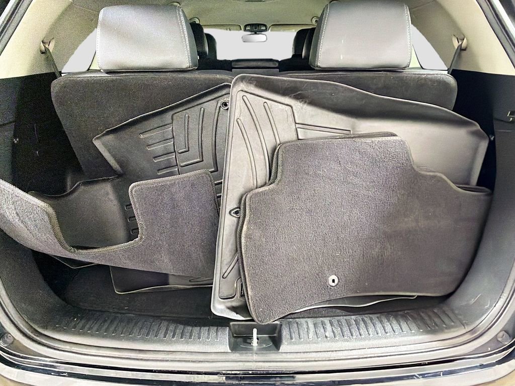 Used 2018 Kia Sorento EX image 26