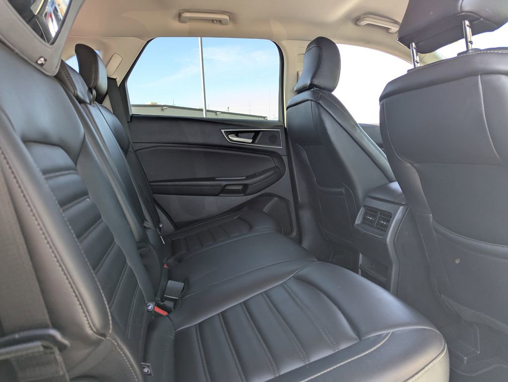 Used 2024 Ford Edge SEL AWD/4WD image 32
