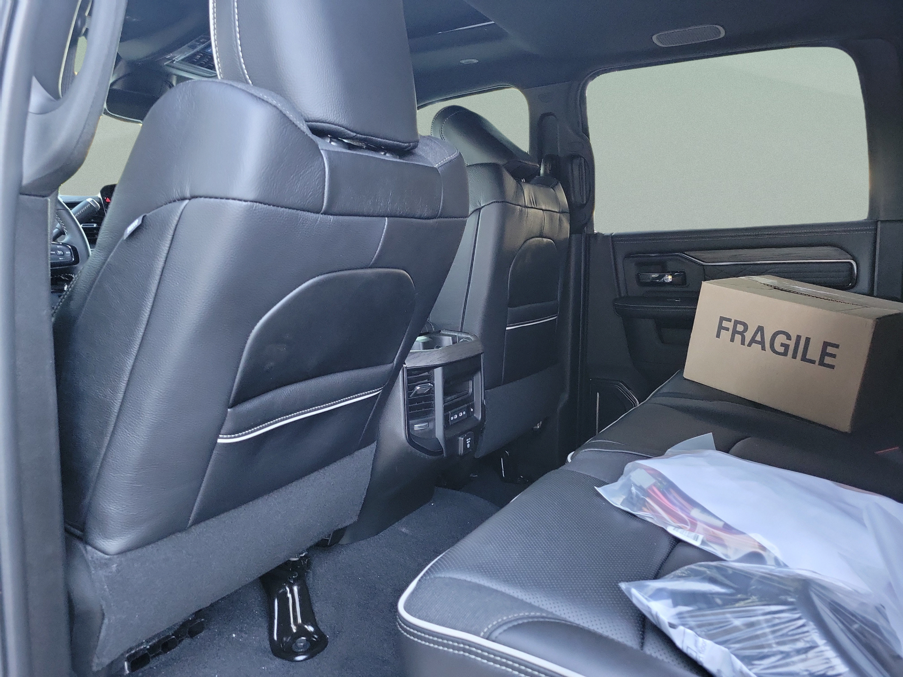 New 2026 RAM 3500 Limited AWD/4WD image 5