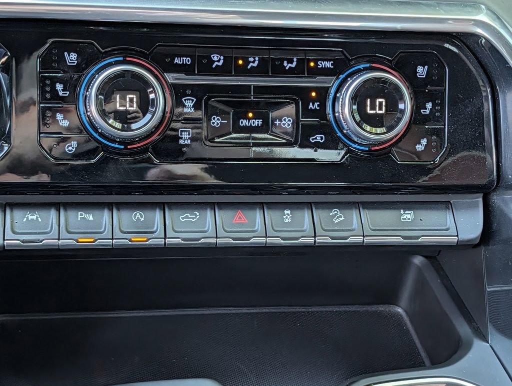 Used 2023 GMC Sierra 1500 Denali Ultimate image 18