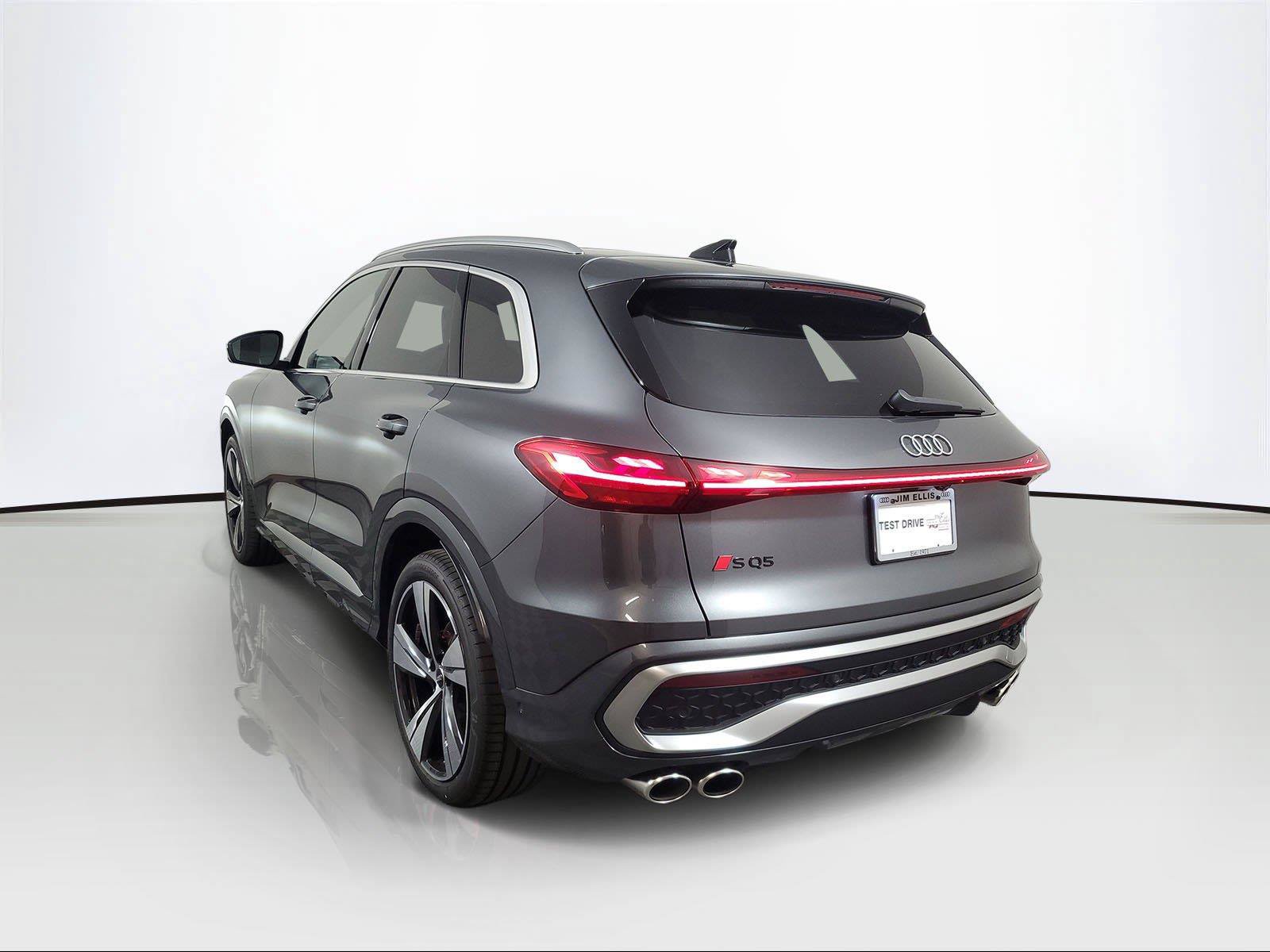 New 2026 Audi SQ5 Prestige AWD/4WD image 4