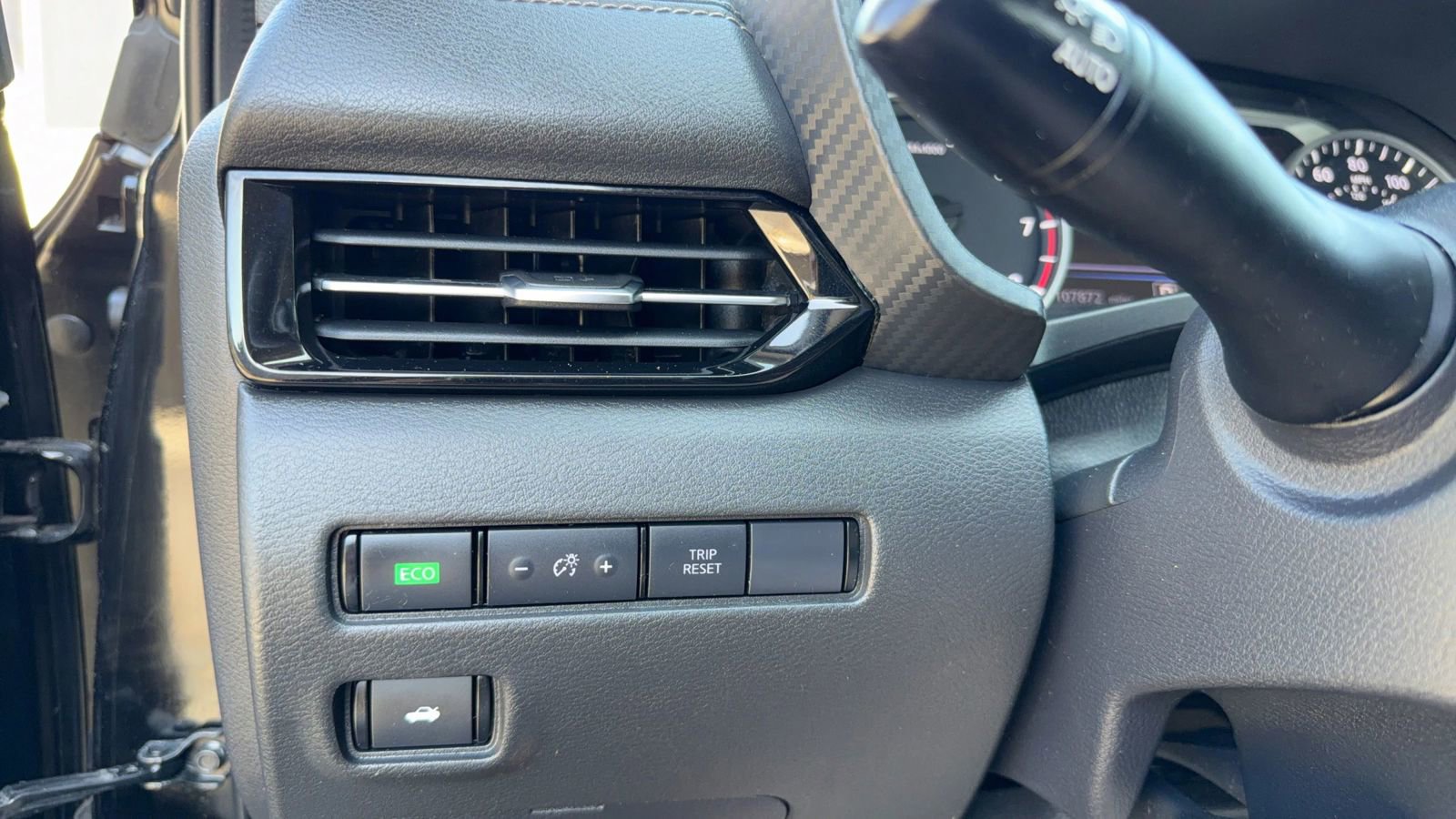 Used 2020 Nissan Sentra SV image 13