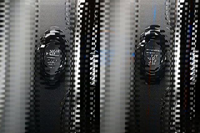 New 2025 Ford Expedition Platinum w/ Stealth Appearance Package image 30