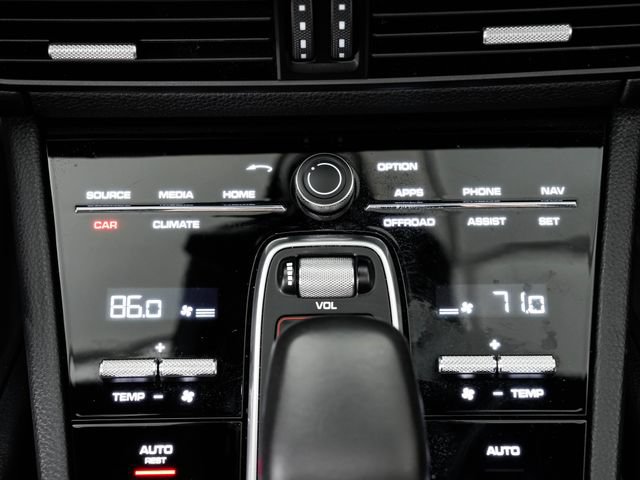 Certified 2021 Porsche Cayenne S AWD/4WD image 19