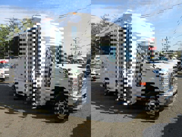 Used 2014 Ford E-350 and Econoline 350 Super Duty RWD image 1