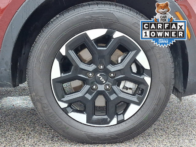 Used 2025 Kia Sorento S AWD/4WD image 12
