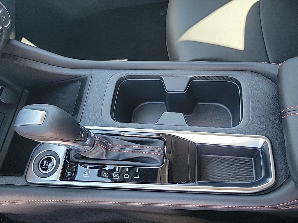 New 2025 Nissan Sentra SR w/ SR Premium Package FWD image 29