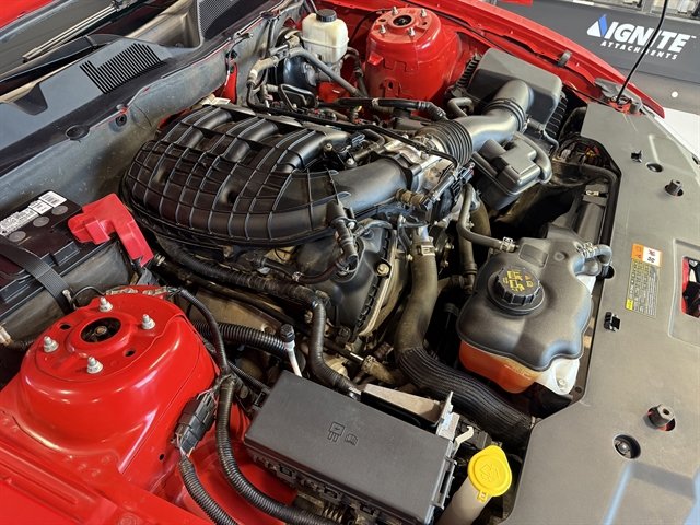 Used 2011 Ford Mustang Premium w/ 202A Rapid Spec Order Code image 32