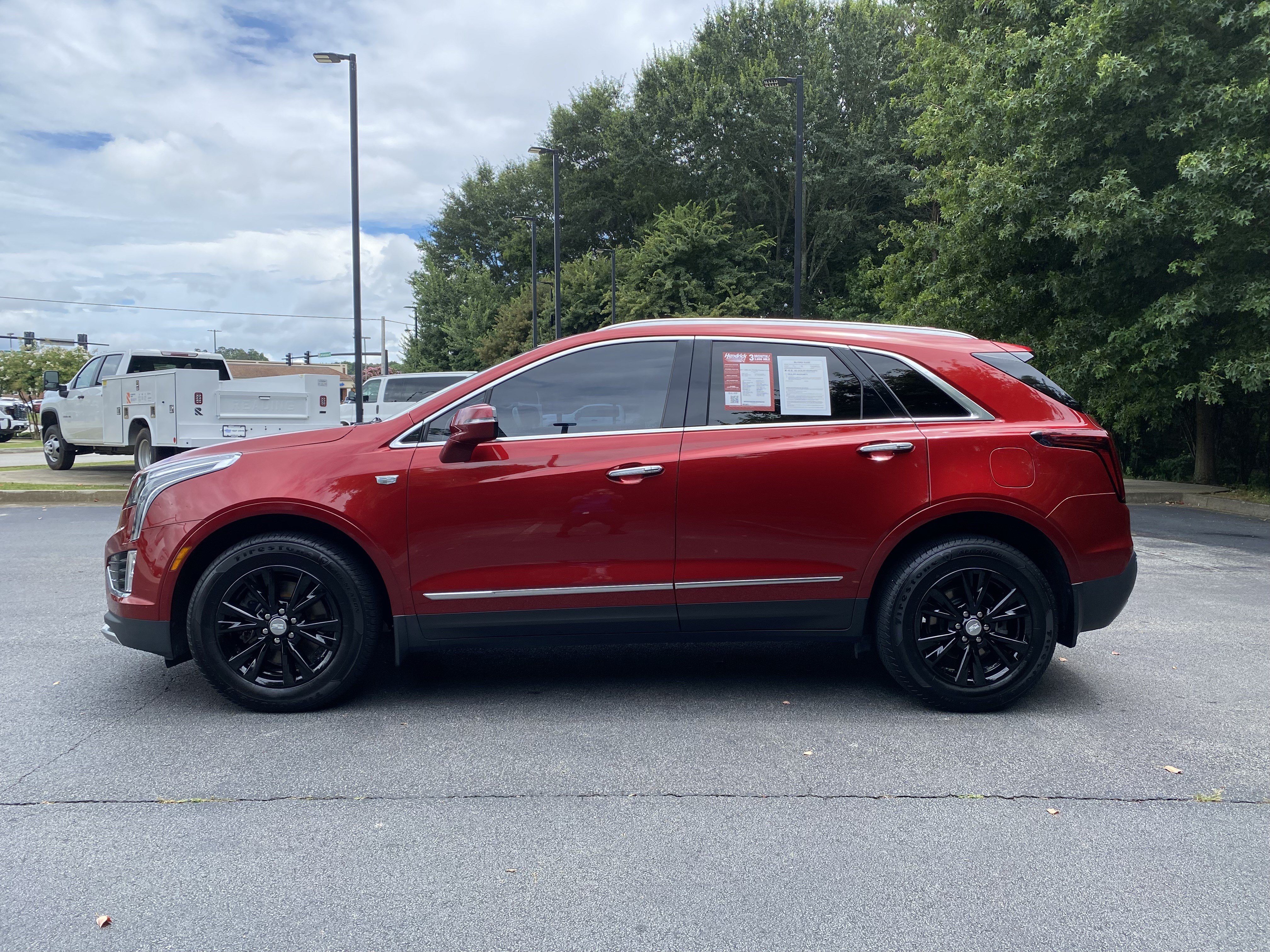 Used 2021 Cadillac XT5 Premium Luxury FWD image 6