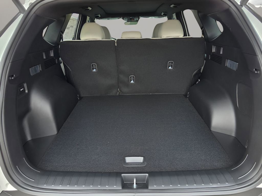 New 2026 Hyundai Tucson Limited image 30