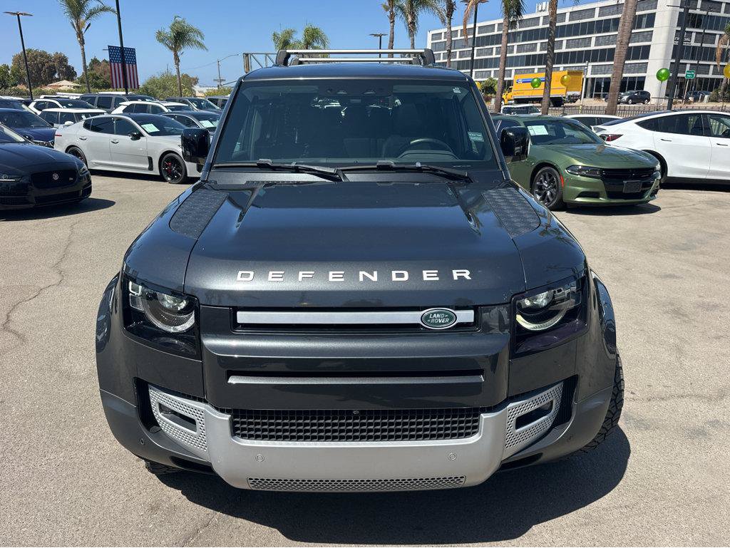 Used 2023 Land Rover Defender 110 SE AWD/4WD image 2