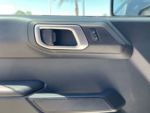 New 2026 Ford Bronco Badlands w/ Sasquatch Package AWD/4WD image 17