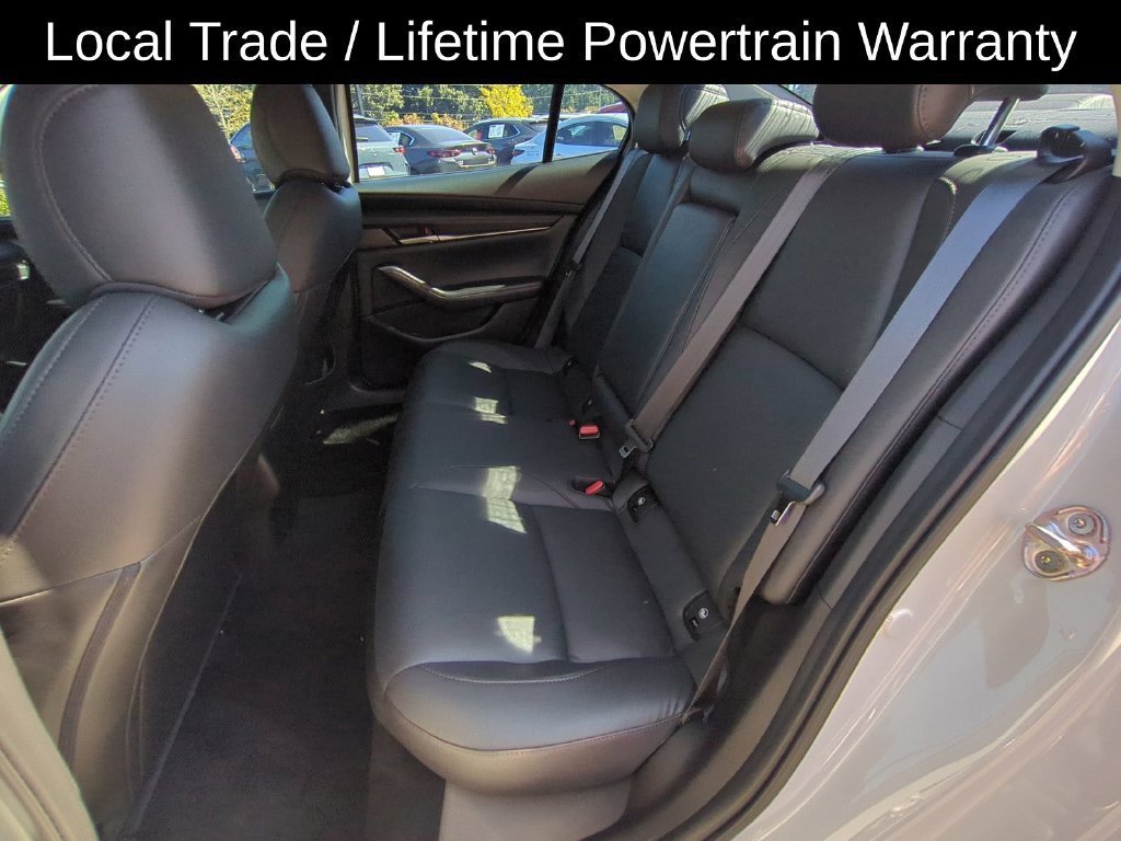 Used 2024 MAZDA MAZDA3 s FWD image 12