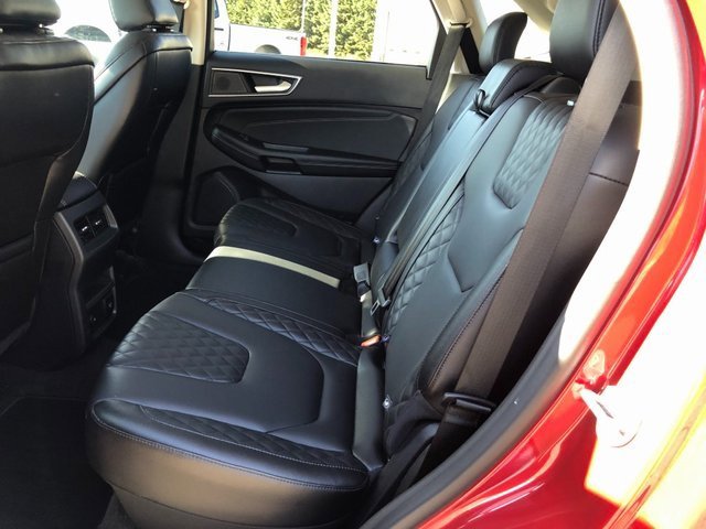 Used 2024 Ford Edge Titanium image 21