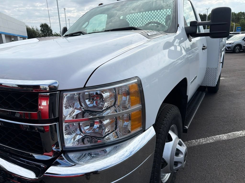 Used 2013 Chevrolet Silverado 3500 W/T w/ Snow Plow Prep Package AWD/4WD image 13