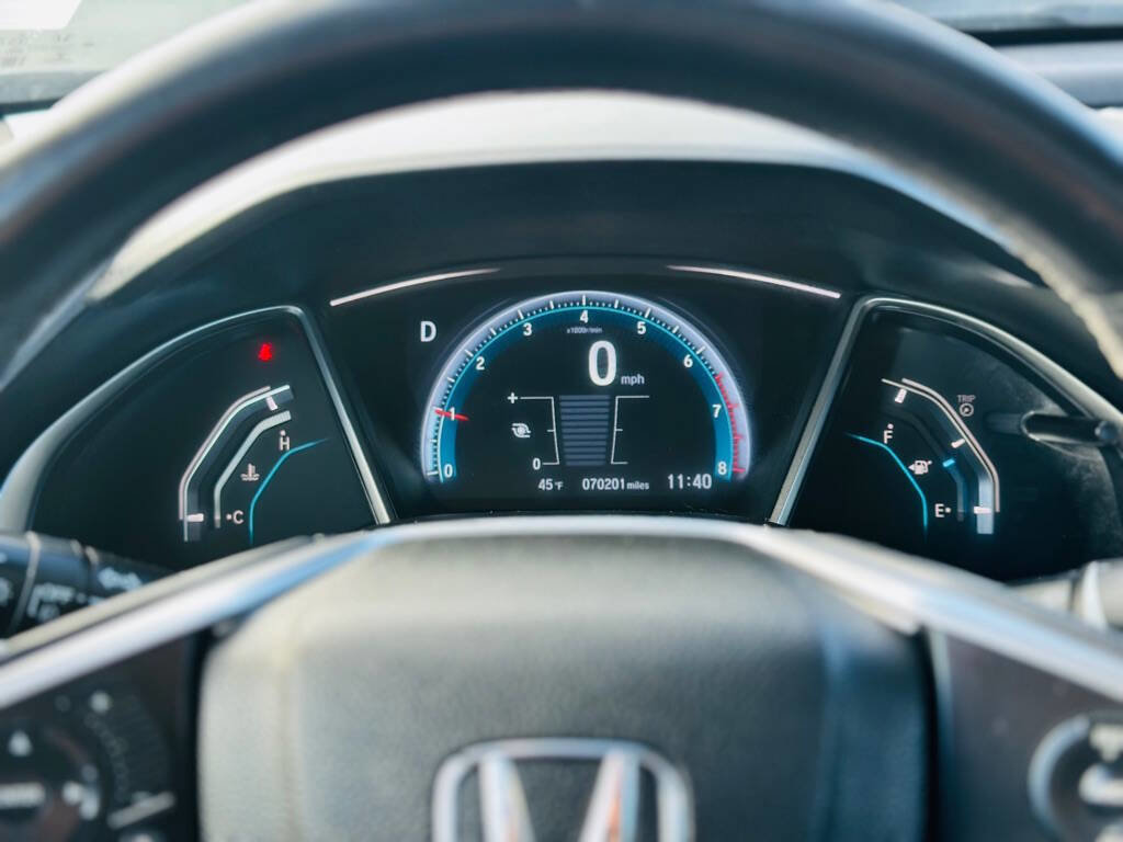 Used 2016 Honda Civic Touring image 12
