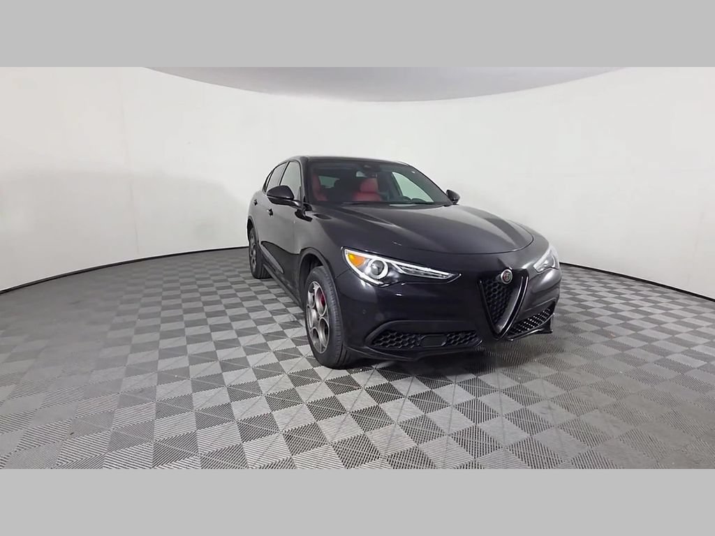 Used 2023 Alfa Romeo Stelvio Sprint RWD image 52