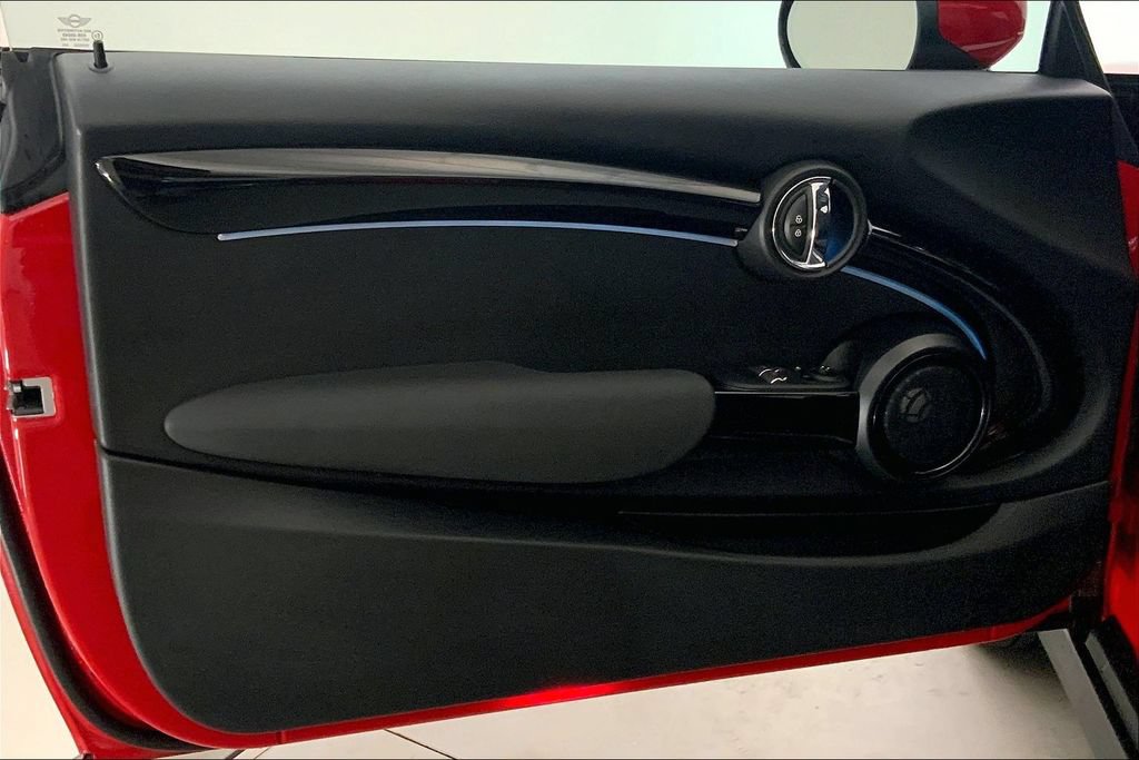 Used 2024 MINI Cooper SE FWD image 24