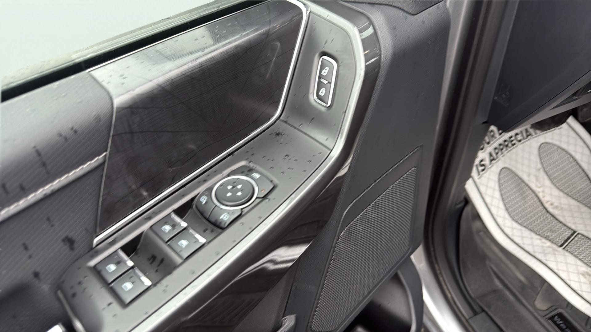 Used 2023 Ford F150 XLT w/ Equipment Group 302A High image 25