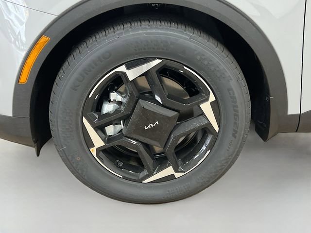 New 2026 Kia Sportage EX FWD image 31