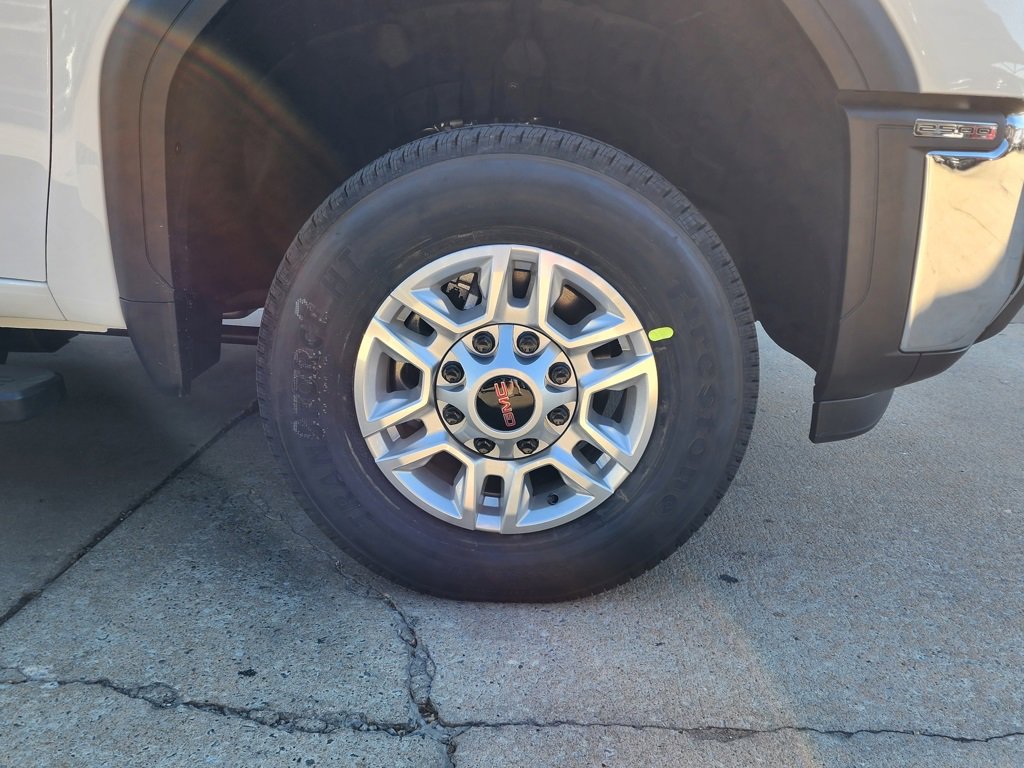 New 2026 GMC Sierra 2500 Pro image 50