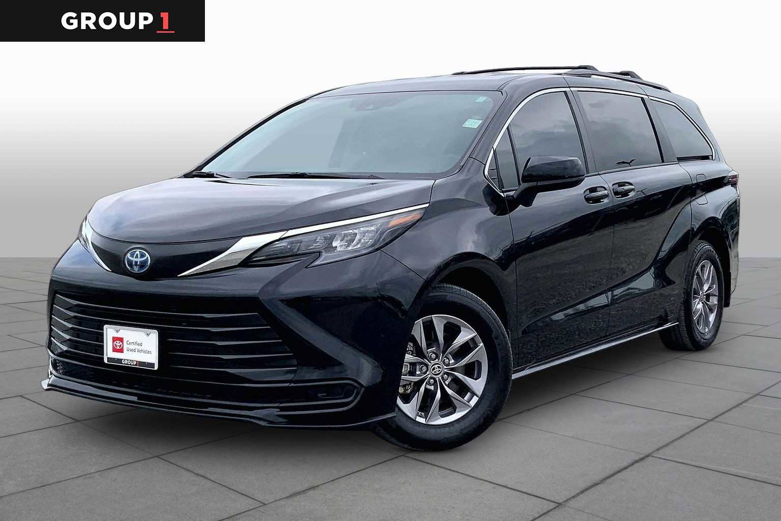 Certified 2024 Toyota Sienna LE