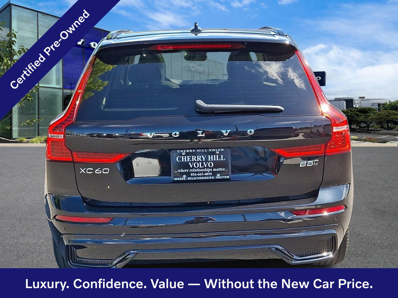 Certified 2024 Volvo XC60 B5 Core w/ Climate Package AWD/4WD image 6